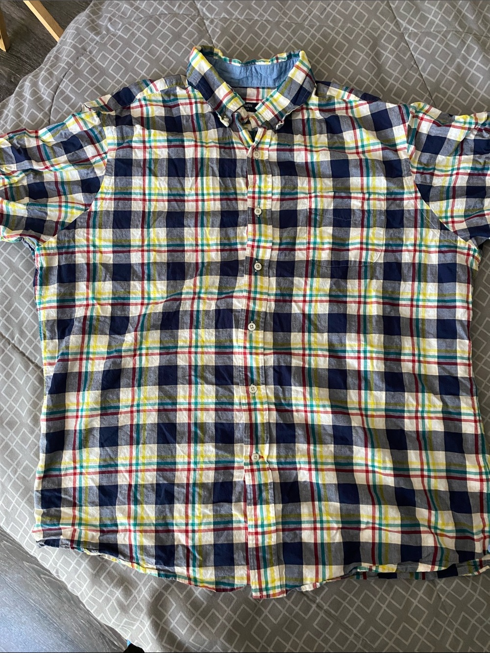 Daniel Cremieux Multicolor Plaid Short-Sleeve Button-Down Shirt